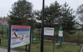 Galeria Podstrony Bezpiecznie i ekologicznie na placu zabaw w Jadwigowie 2